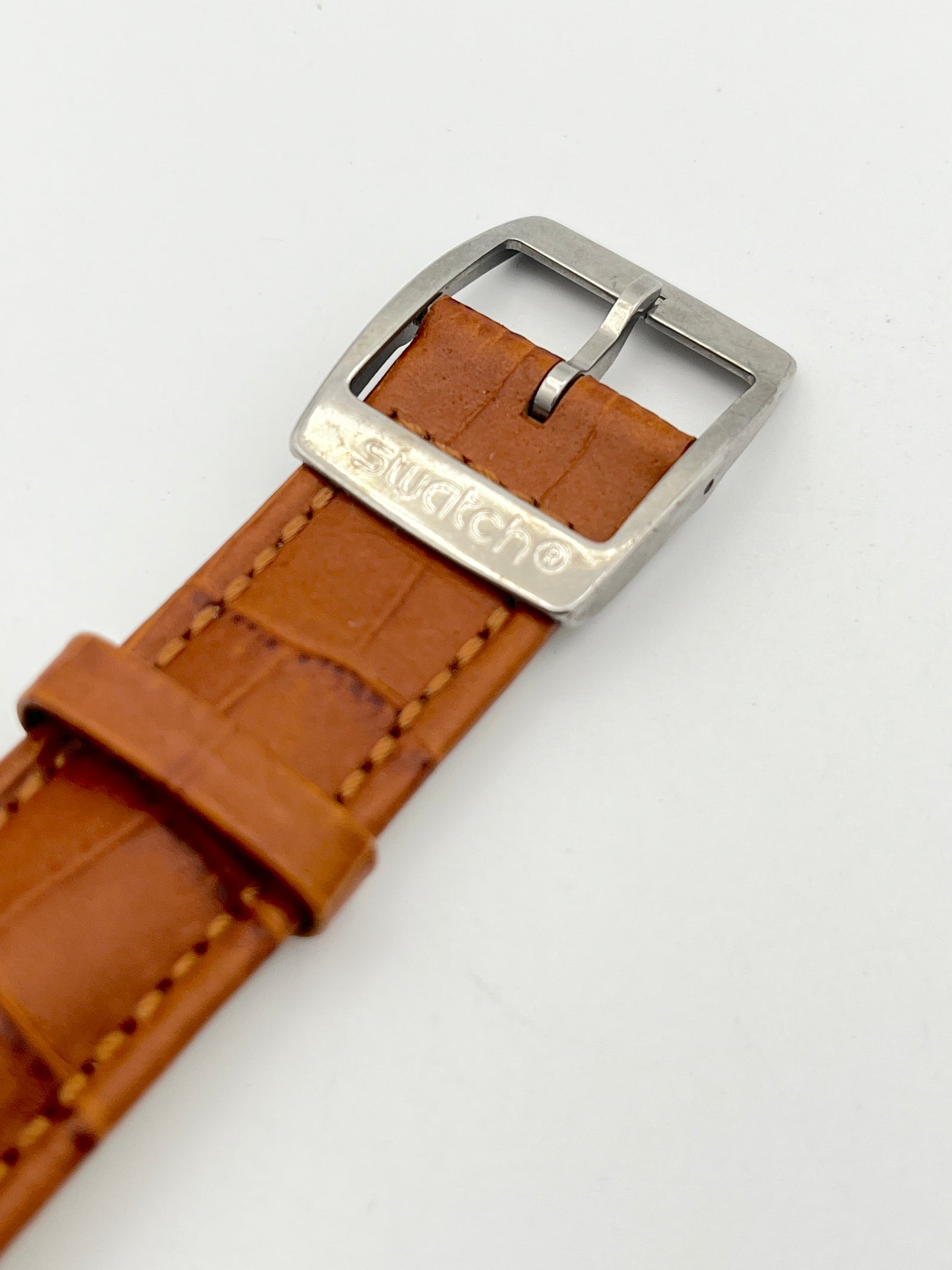 Bracelet de rechange en cuir marron clair 19 mm Swatch AYCS429