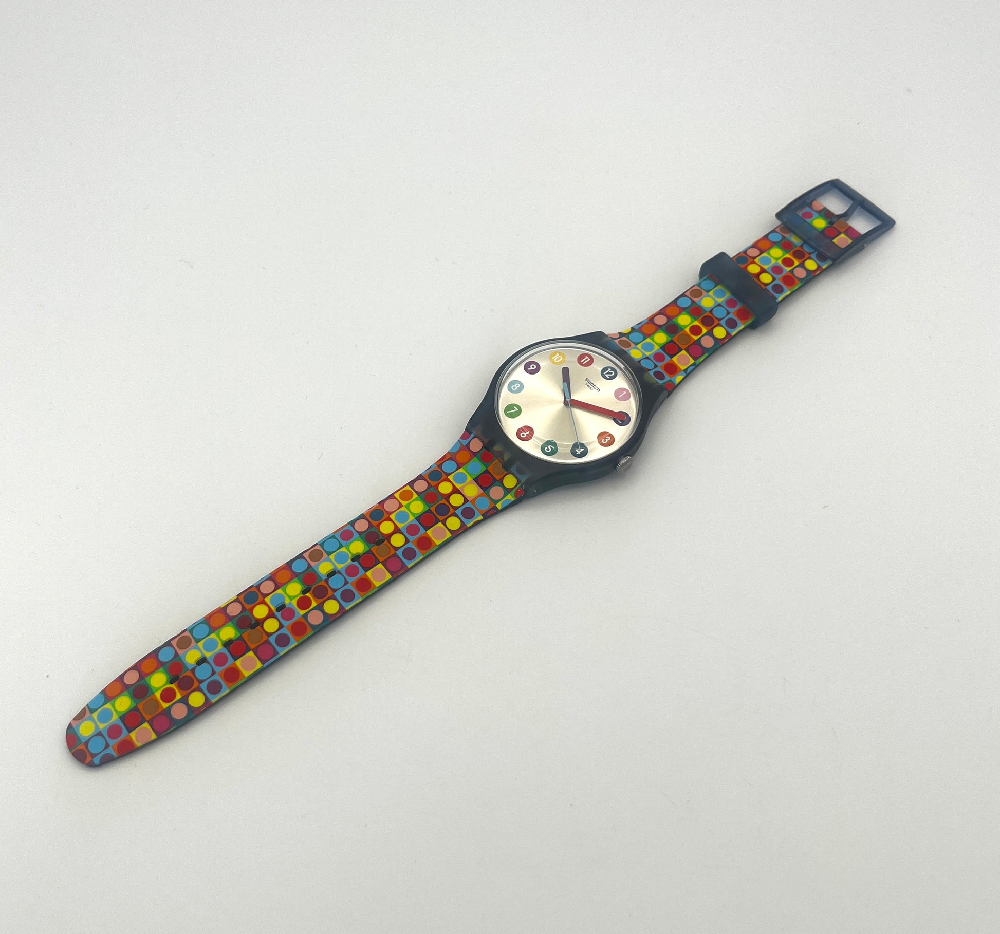 Swatch New Gent ROUNDS AND SQUARES SUON122 (2017)
