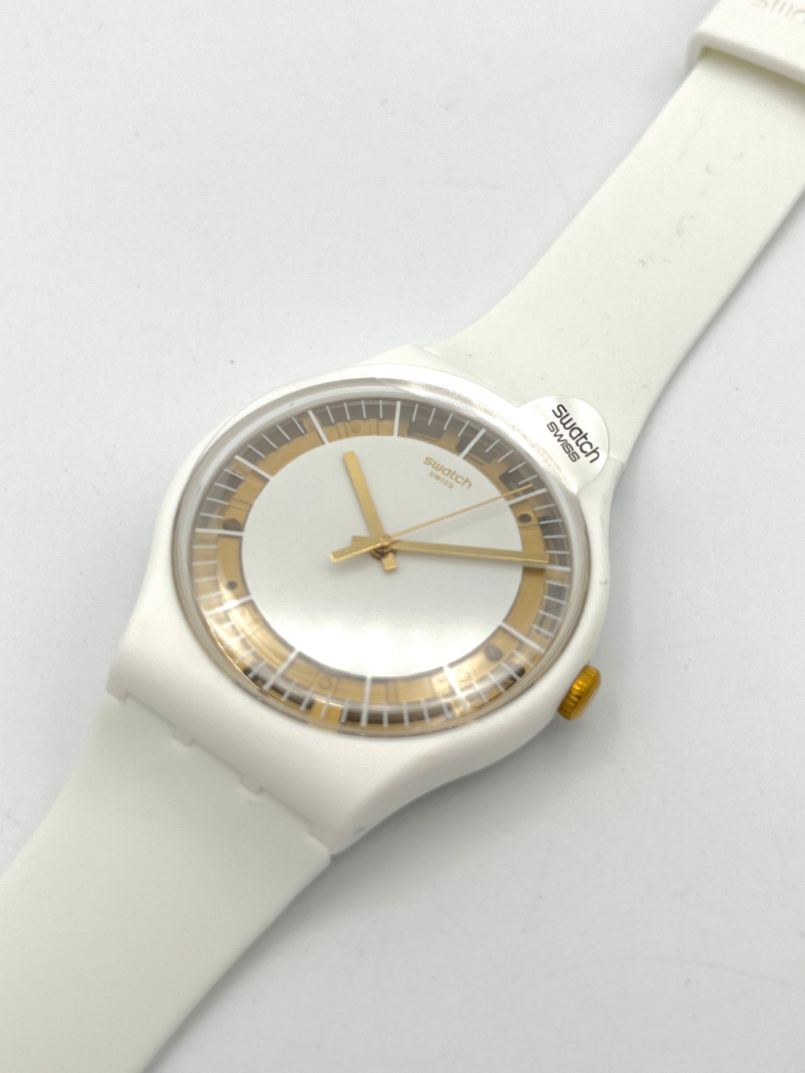 Swatch New Gent SILIWHITE SUOW158 (2018)