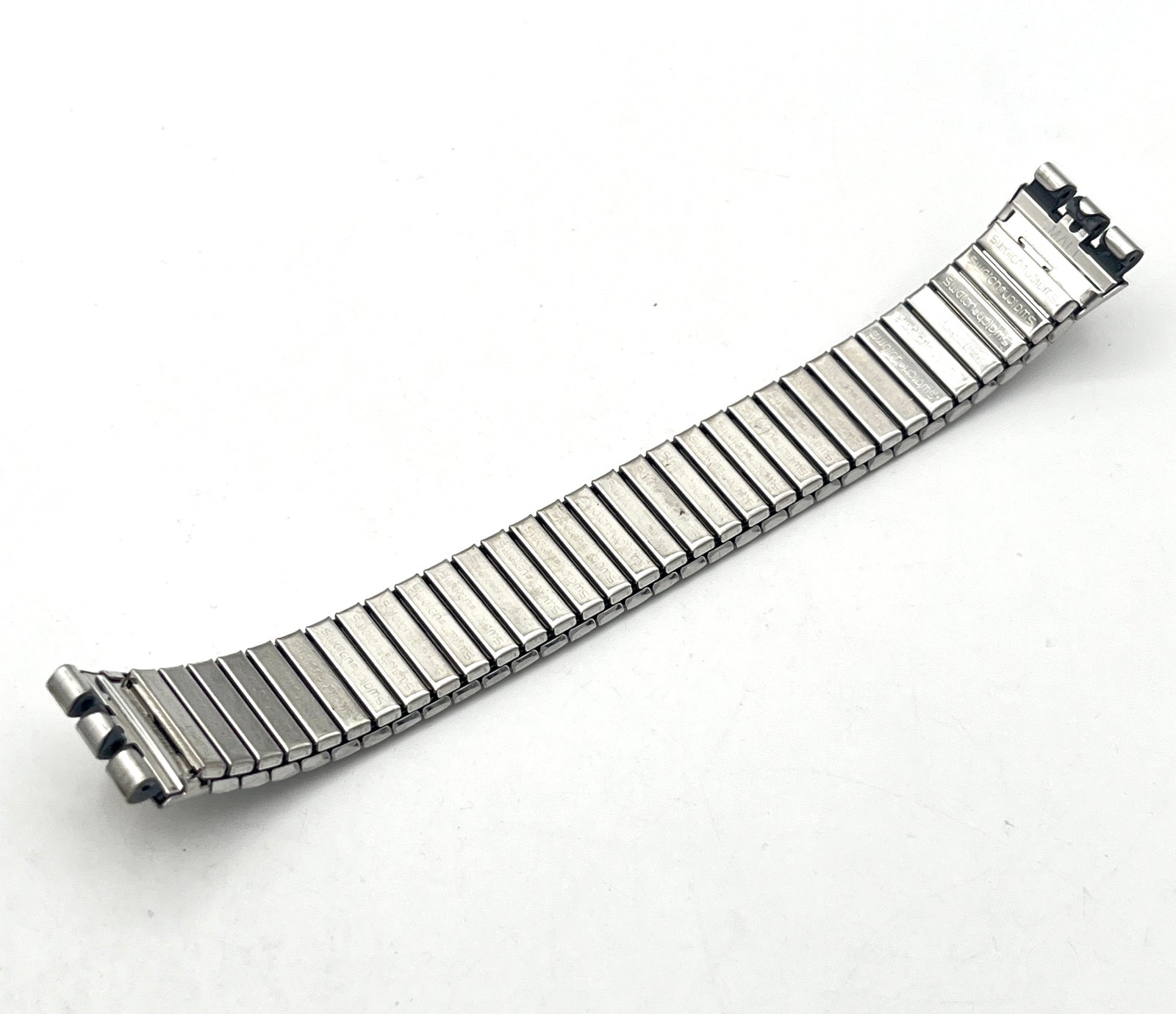 Bracelet de remplacement Swatch 17 mm en métal souple ASETRA AGK137 (1991)