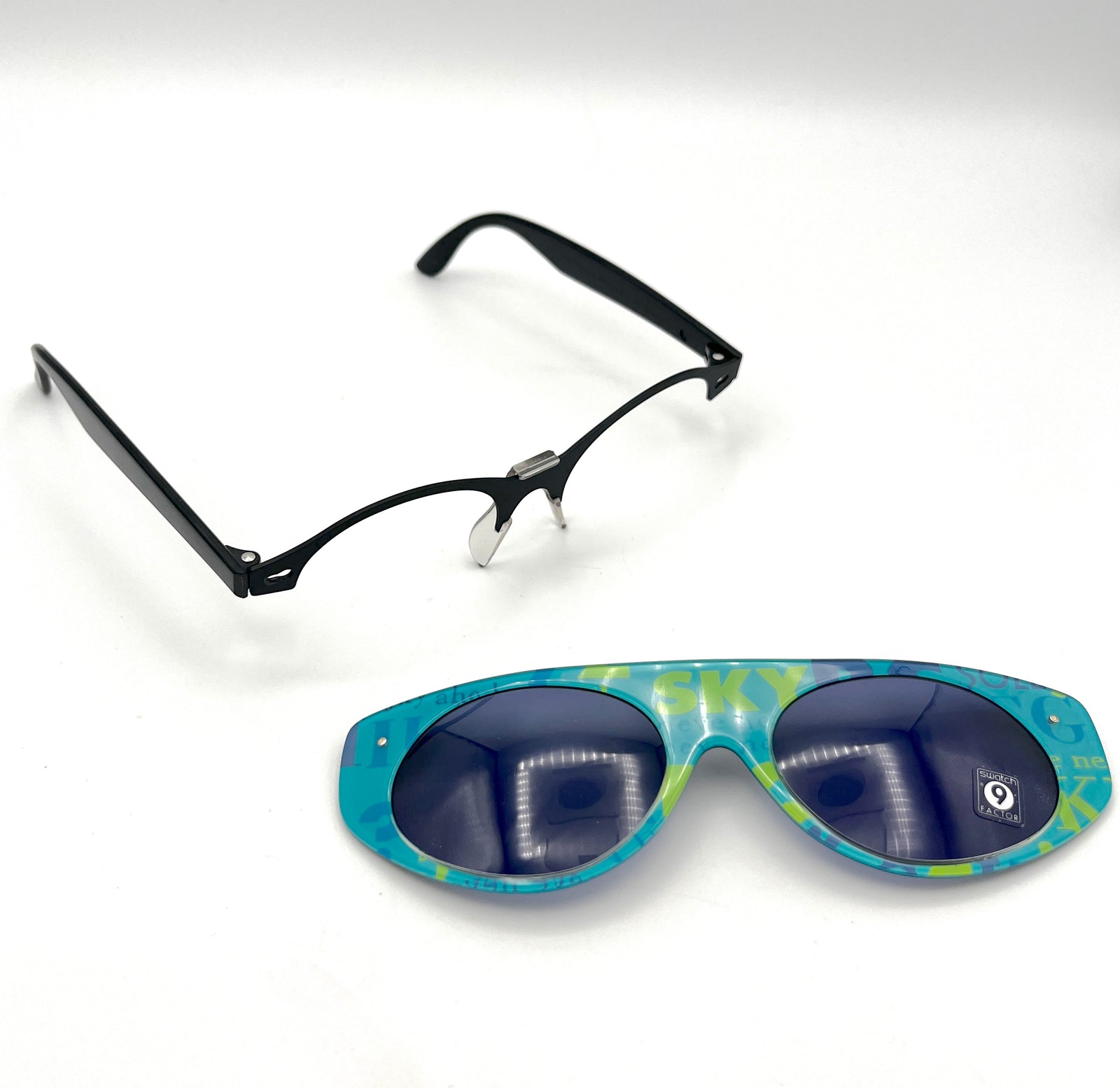 Lunettes de soleil rétro années 90 Swatch - Sky