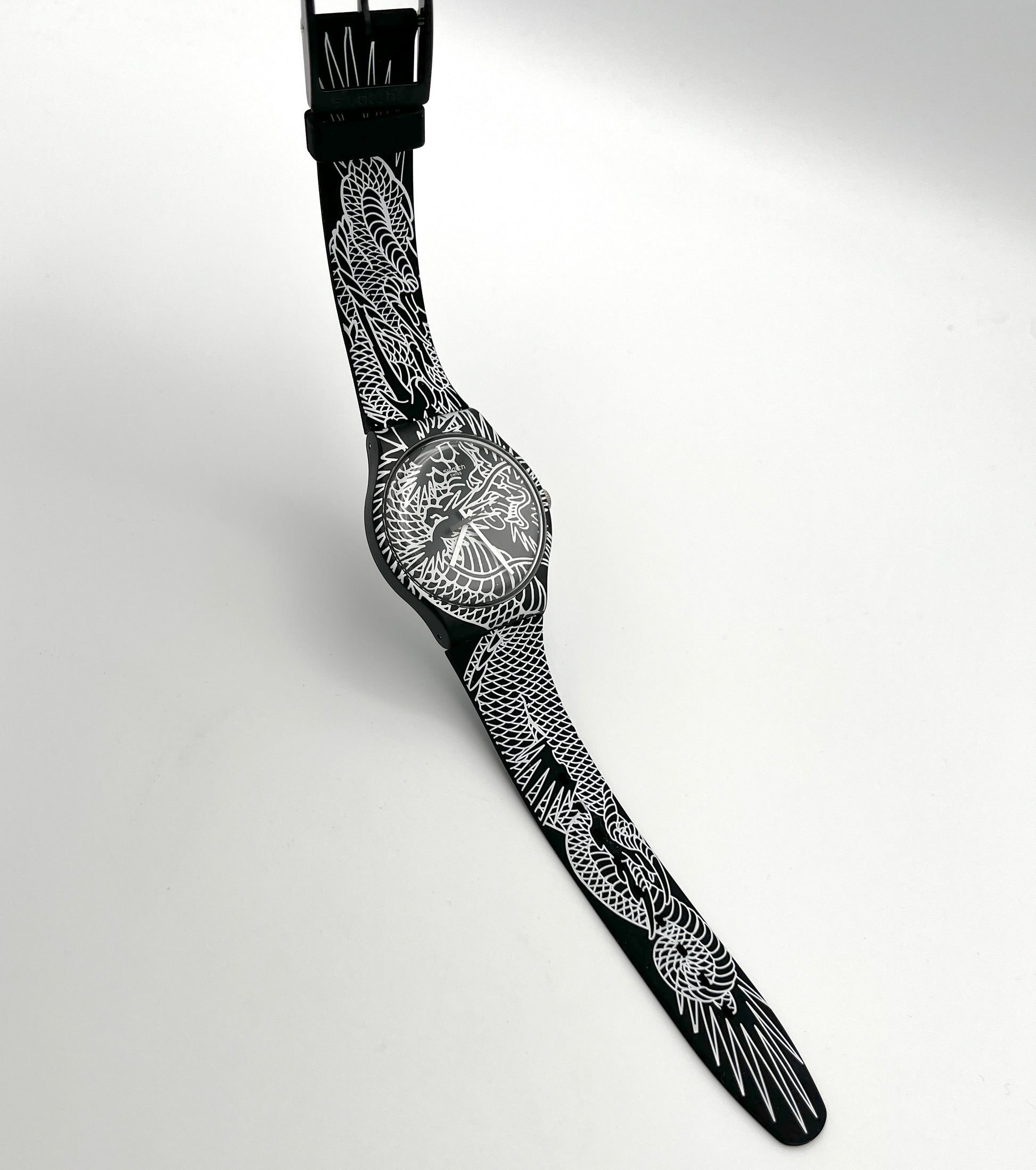 Swatch New Gent DRACONEM SUOZ150 (2012)