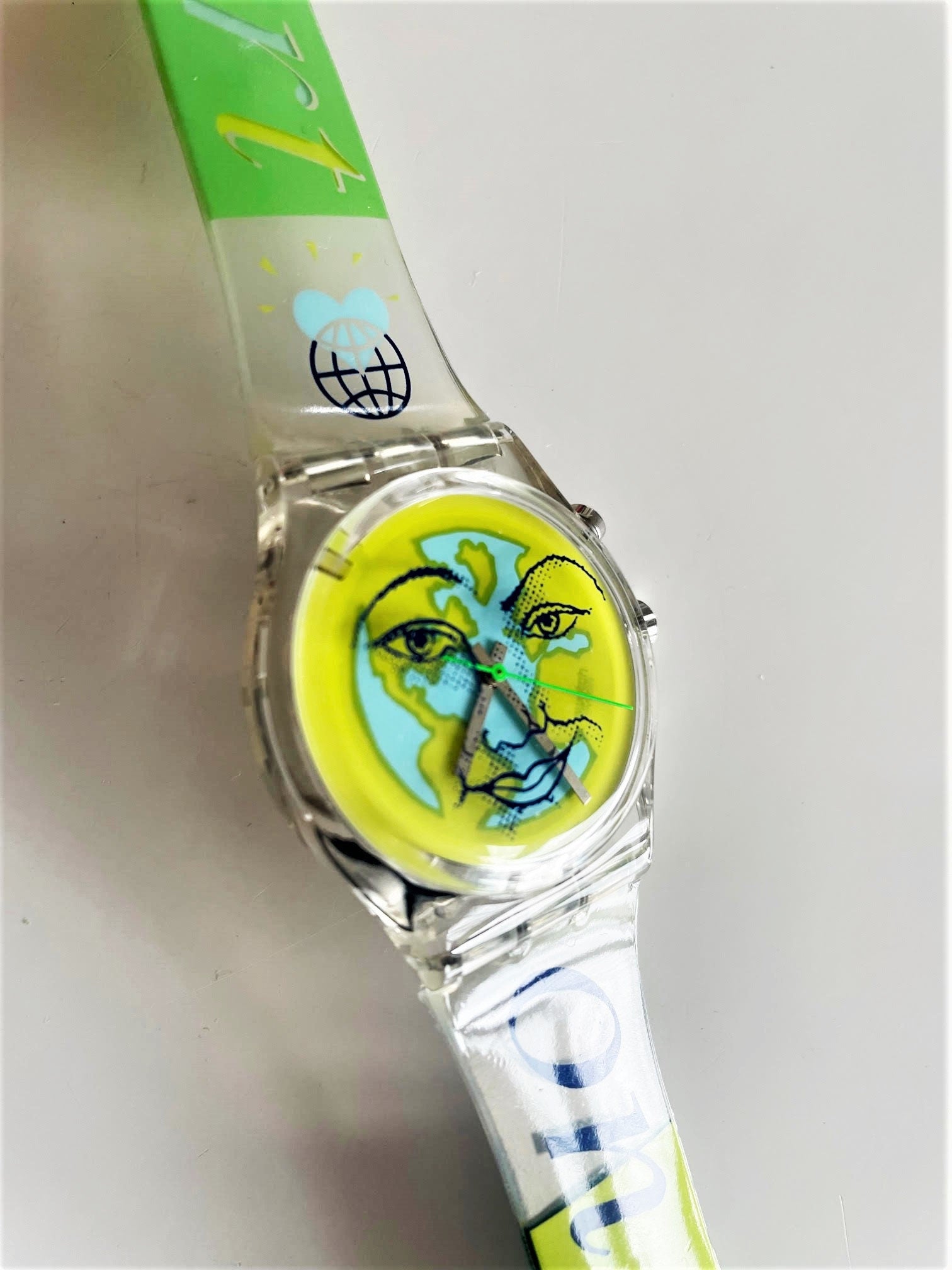 Swatch Gent Loomi HEART ON EARTH GK900 (1996)
