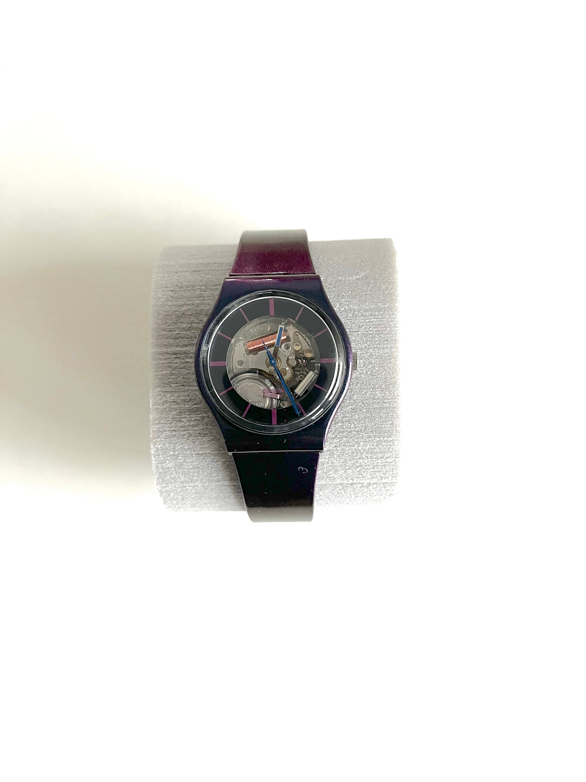 Swatch Gent watch PURPLE SUNSET GV115A (2001)
