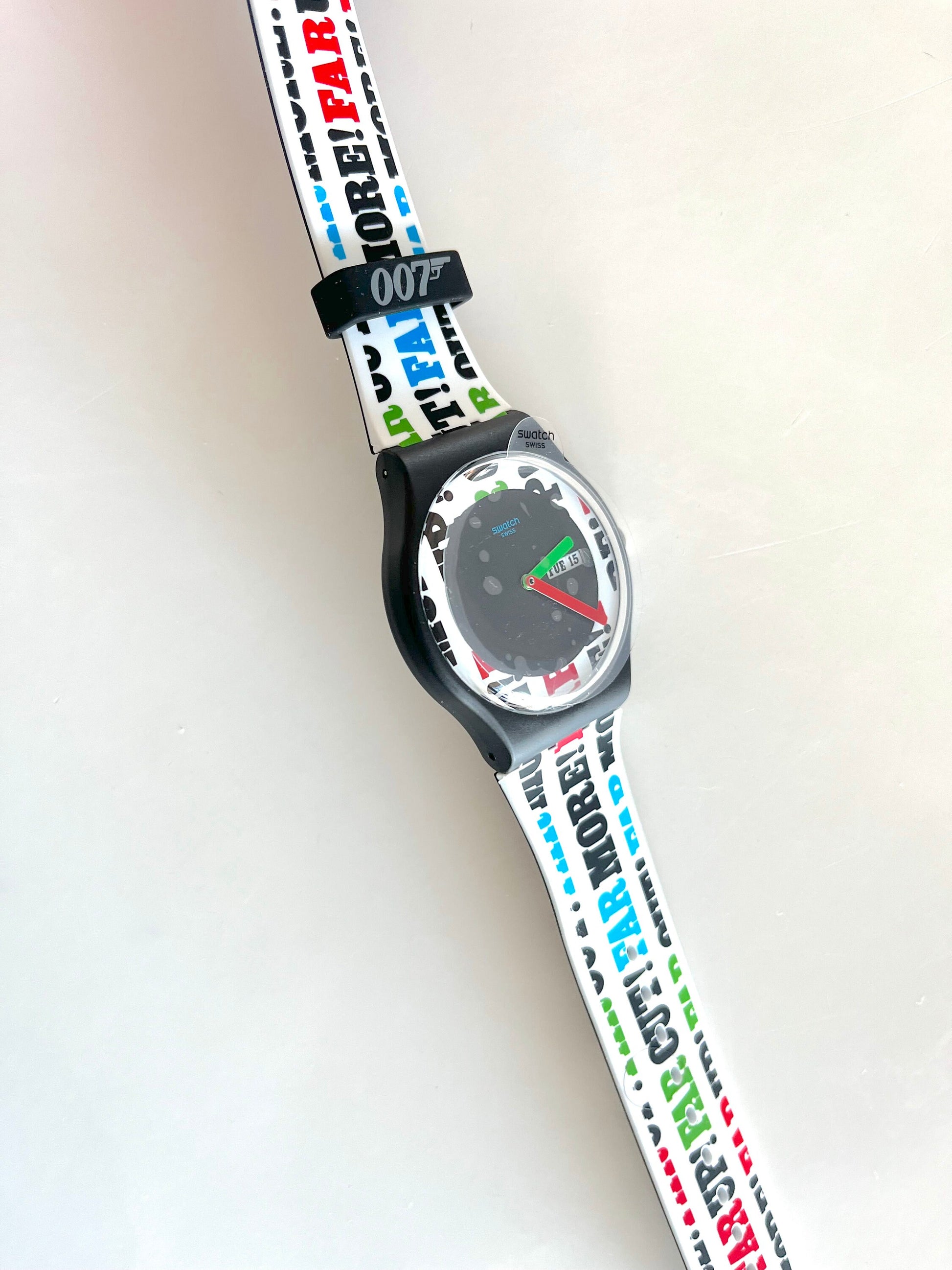 Swatch 007 Special ON HER MAJESTY'S SECRET SERVICE 1969 SUOZ715 (2020)