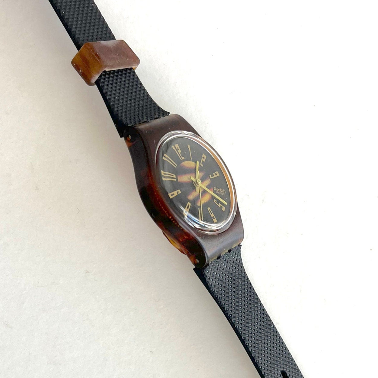Swatch Lady SHORT WAVE LF105 (1990)