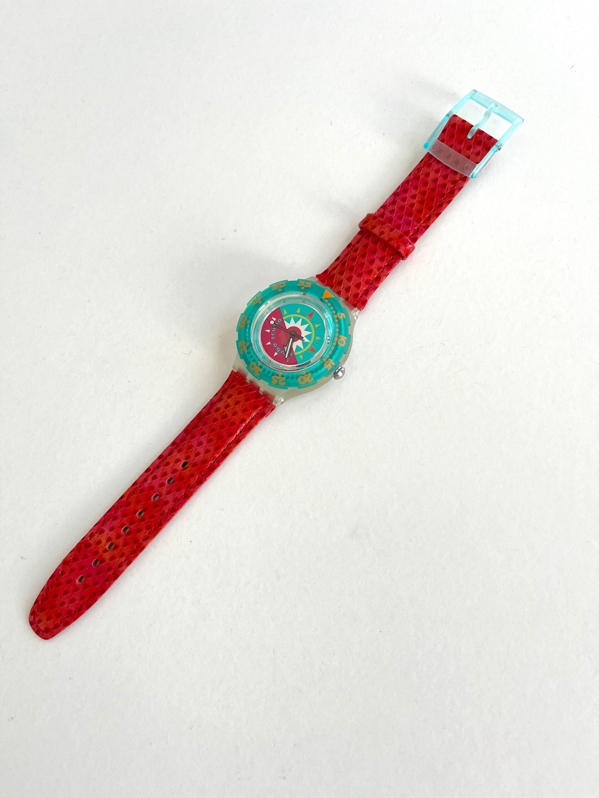 Swatch Scuba 200 TIPPING COMPASS SDK111 (1993)