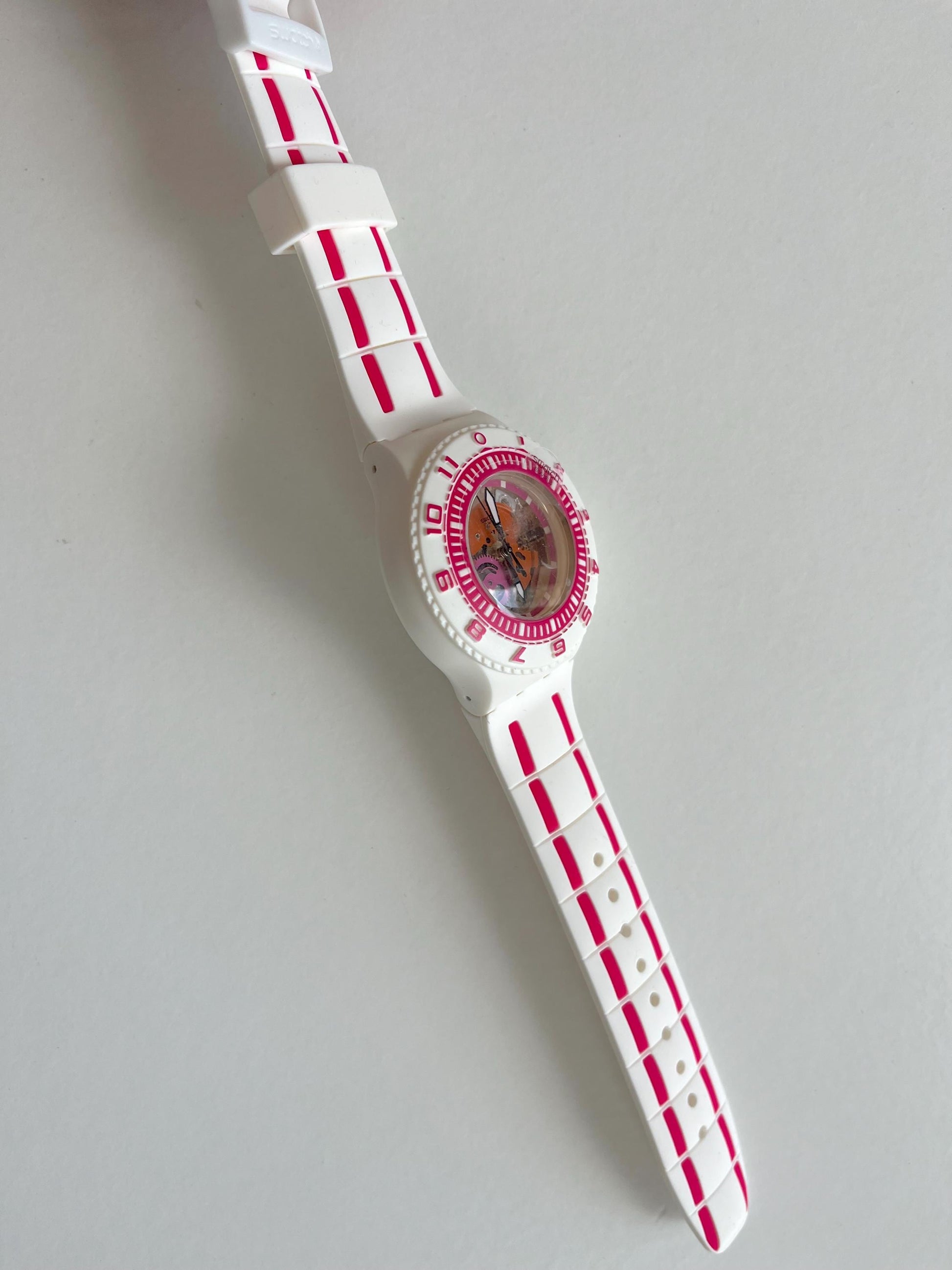 Swatch Scuba Libre FEEL THE WAVE SUUW101 (2012)