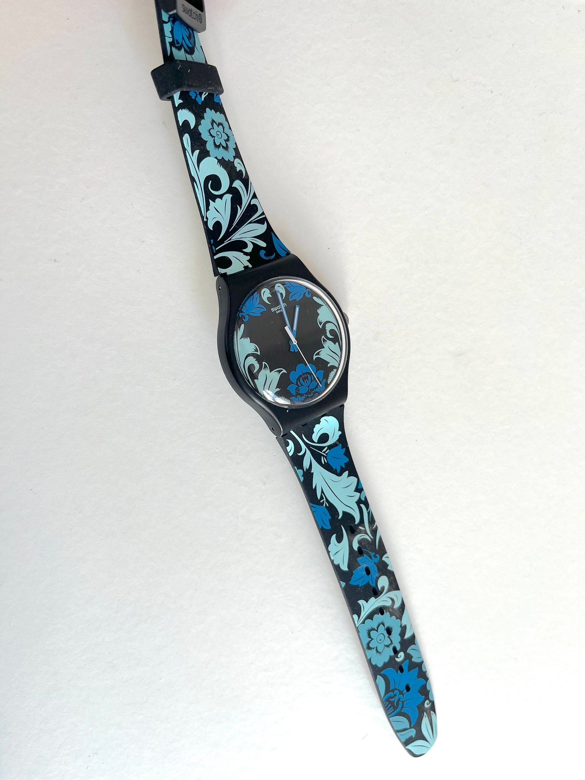 Swatch New Gent KALINKA MALINKA SUOZ156 (2013)
