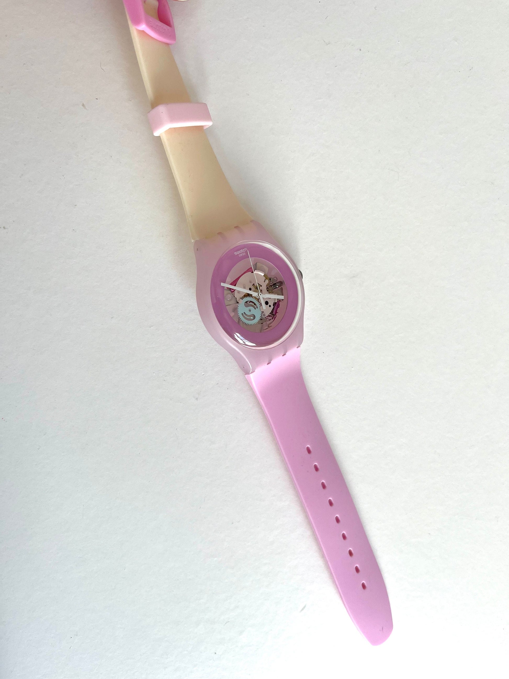 Swatch New Gent SWEET ME SUOP101 (2014)