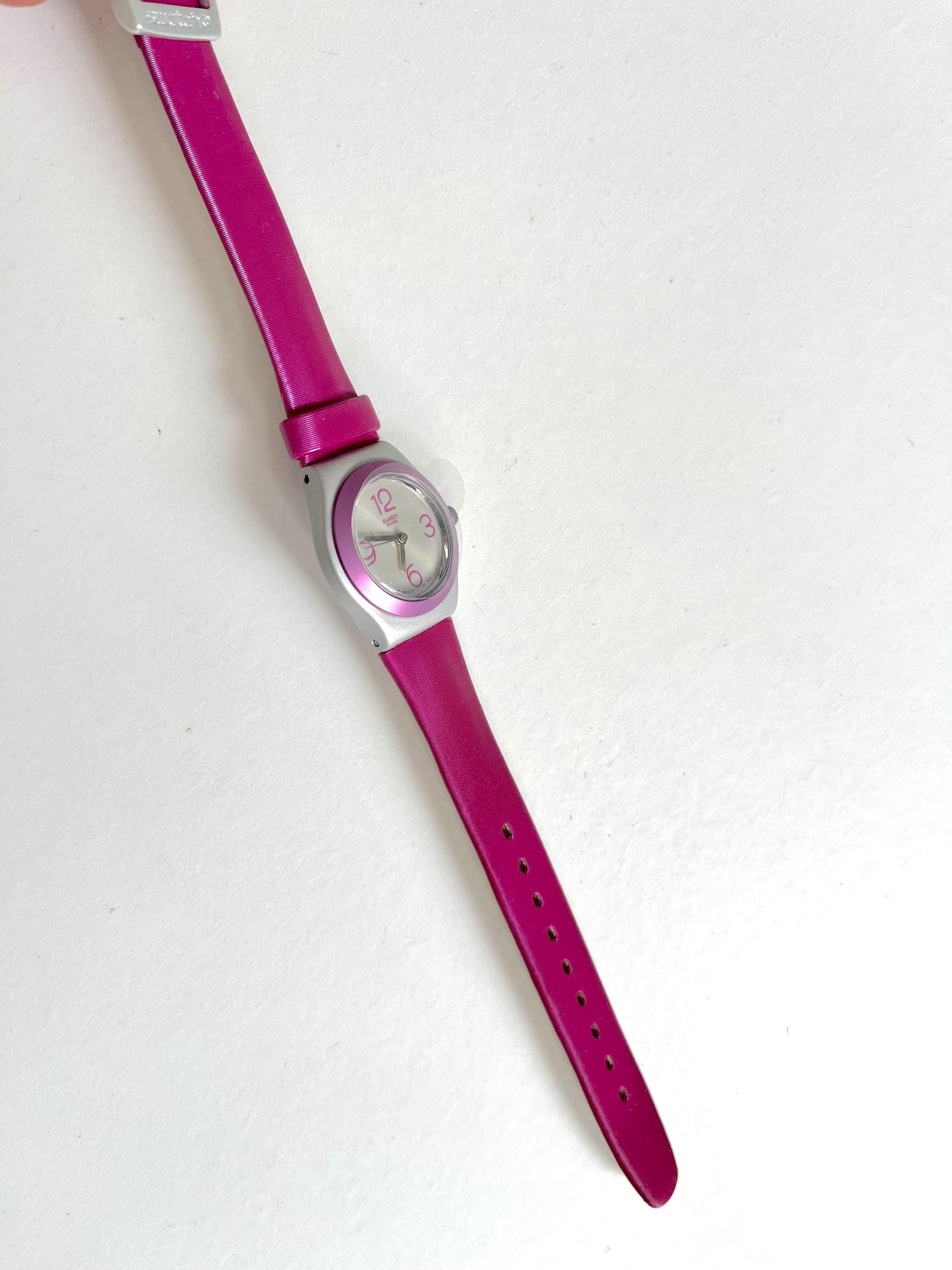 Swatch Irony Lady SUITABLE PINK YSS1012 (2003)