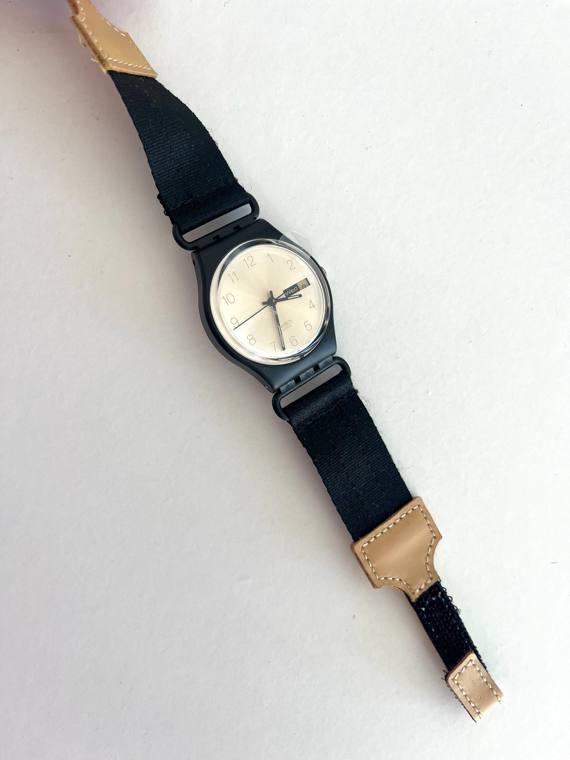 Swatch Gent SEVENTY'S GOLD GB747 (2001)